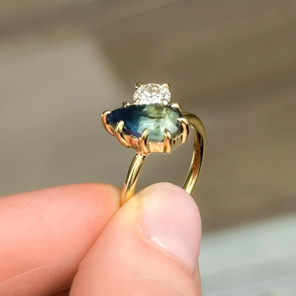 2.47ct Parti Sapphire and 0.49ct Antique Diamond Toi Et Moi Ring in 18k Yellow Gold