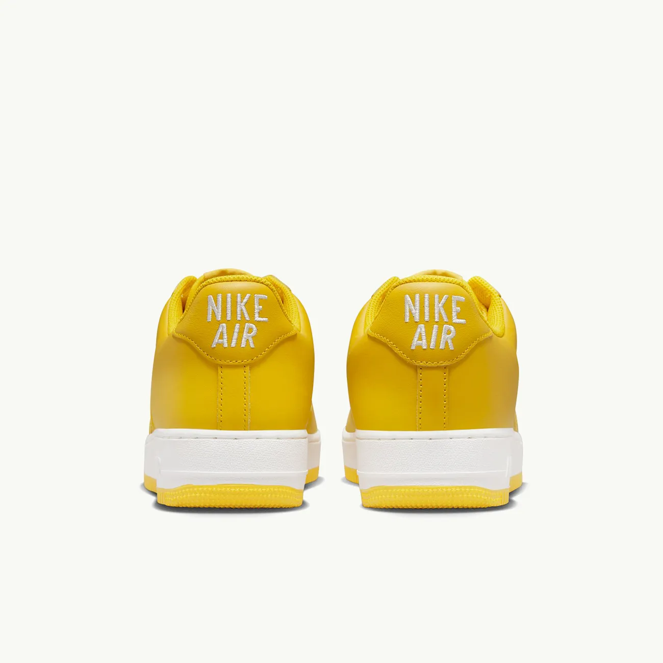 AIR FORCE 1 LOW RETRO SUMMIT WHITE SPEED YELLOW