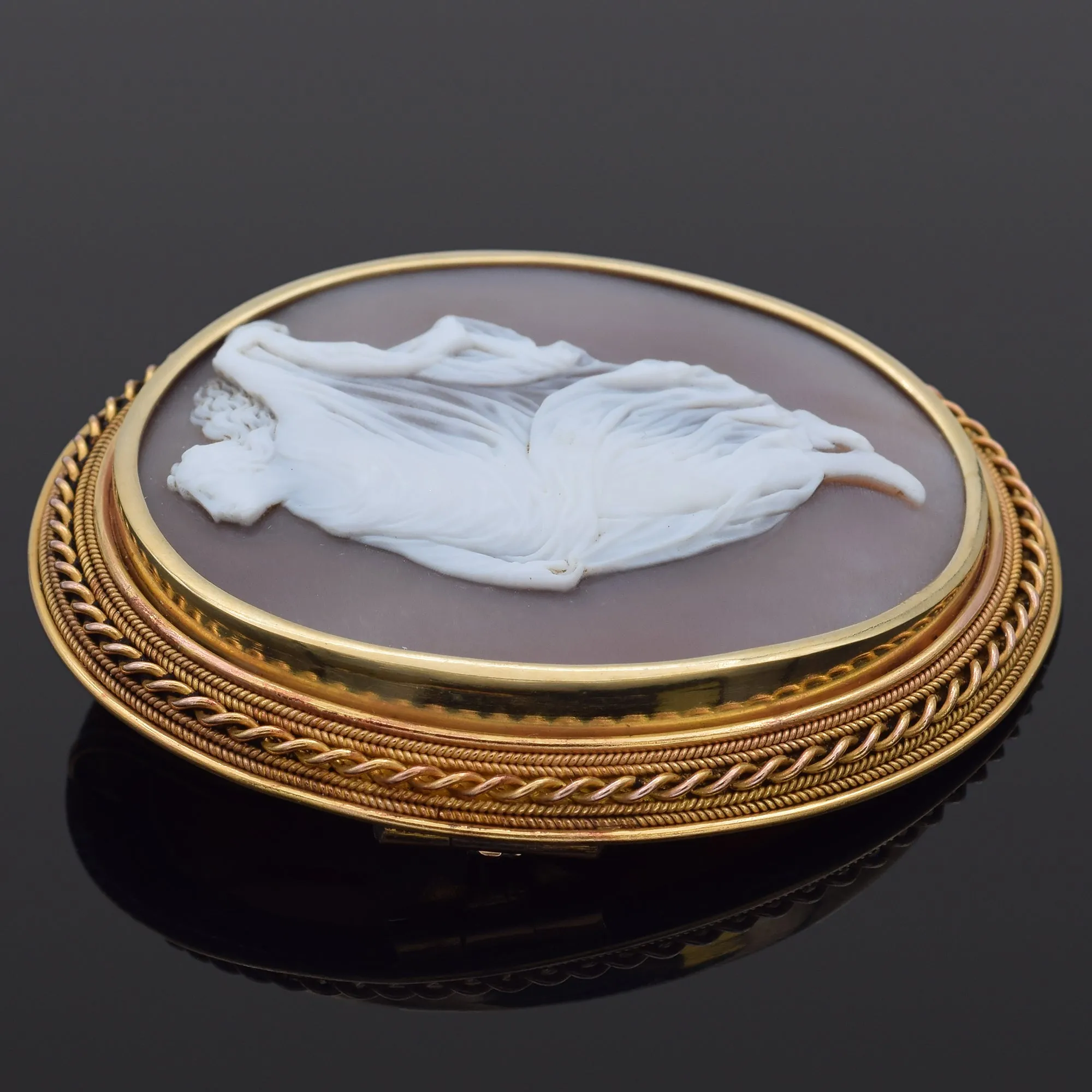 Antique 14K Yellow Gold Cameo Shell Dancing Muse Oval Brooch Pin Pendant