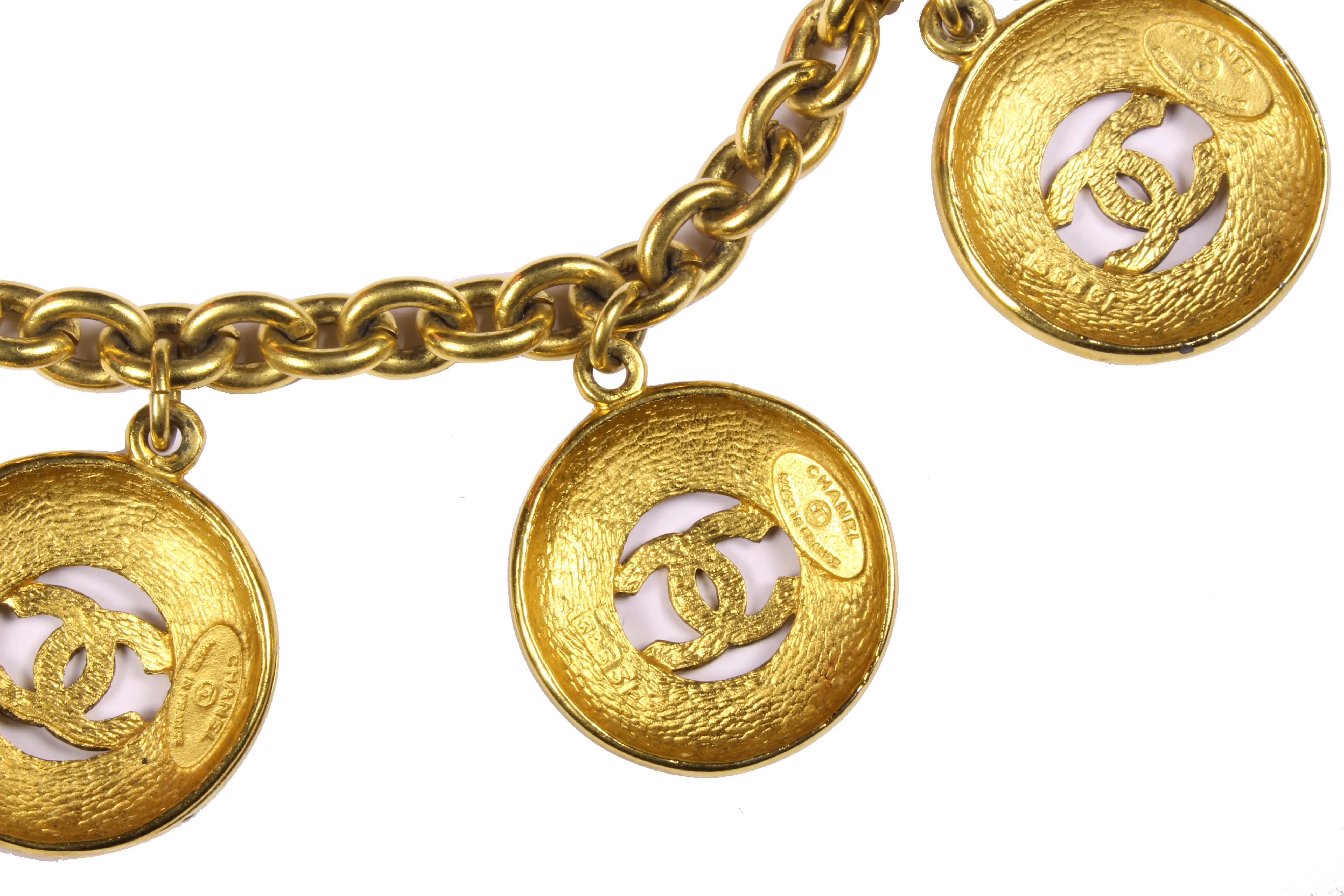 CHANEL Logo medallion charms necklace