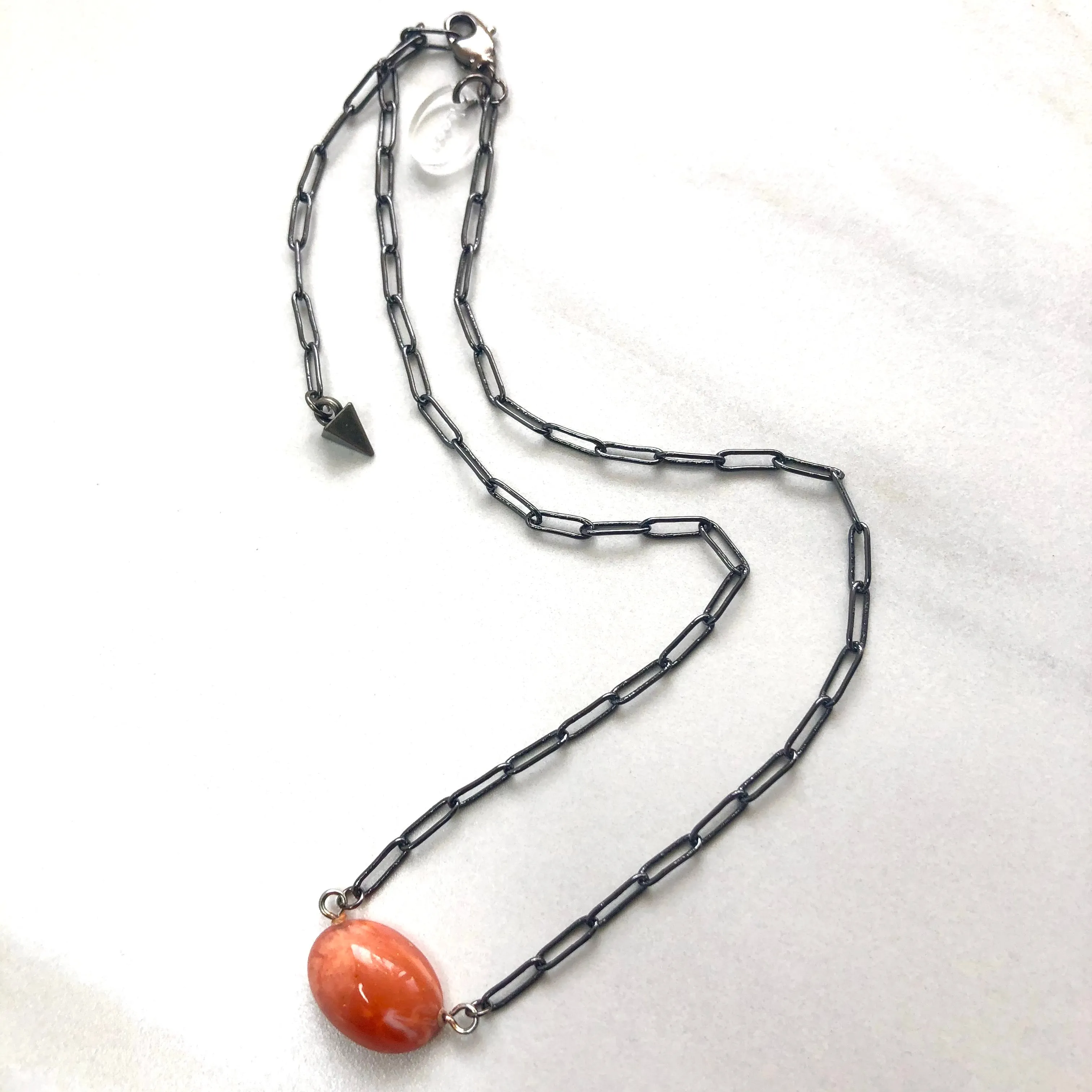 Coral Marbled & Paperclip Trinket Necklace