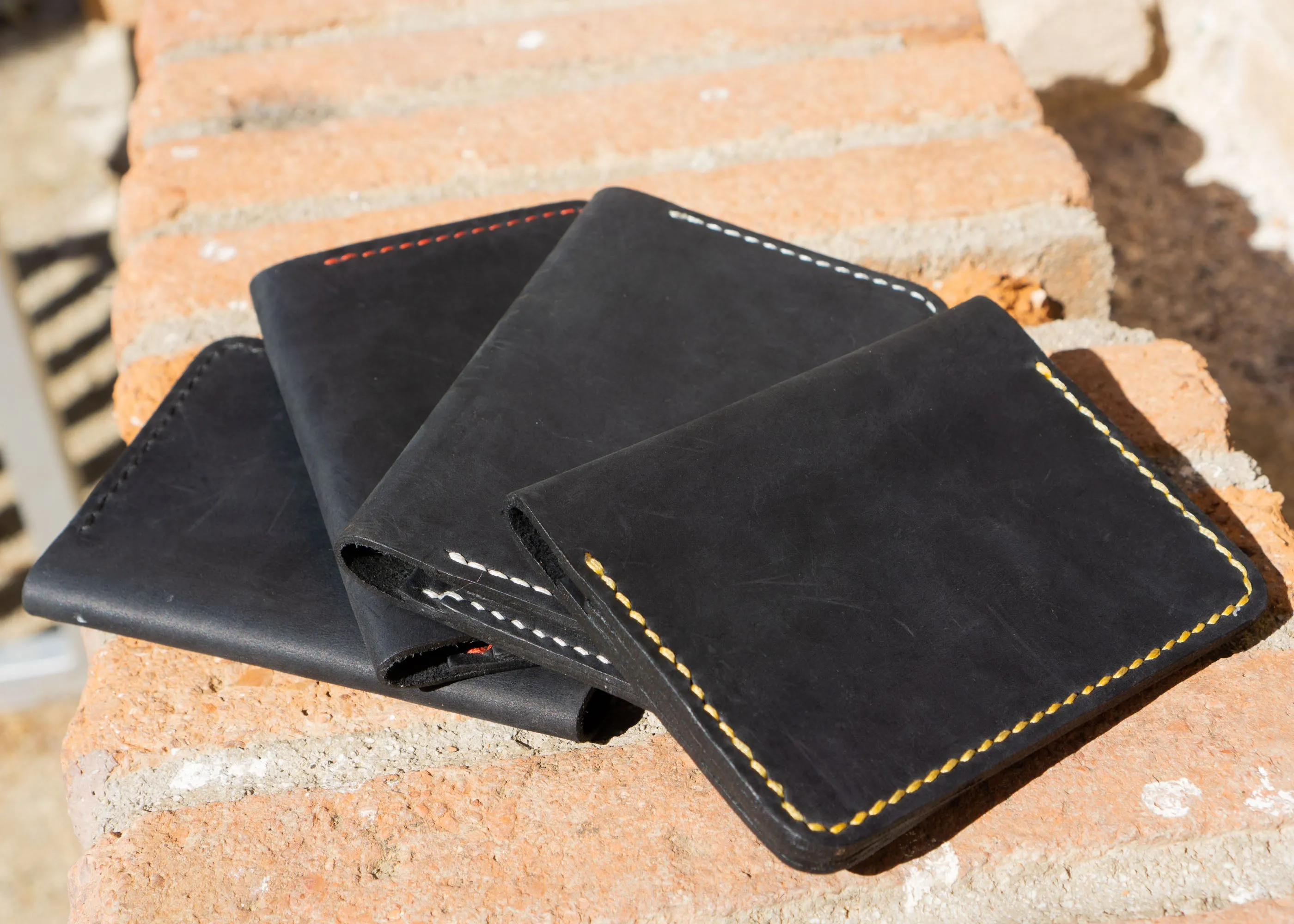 Mens Leather Wallet- Fashion Racing | Total Black | HandCrafted