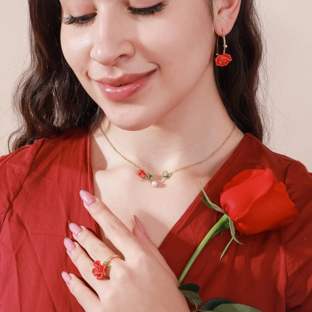 Rose Necklace