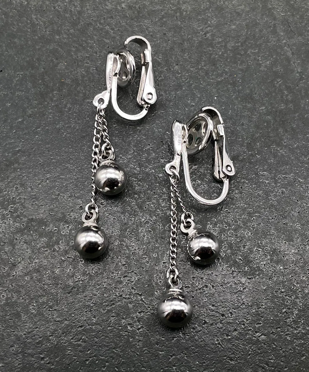 【USA輸入】 ヴィンテージ TRIFARI ボール チェーン イヤリング/Vintage TRIFARI Ball Chain Clip On Earrings