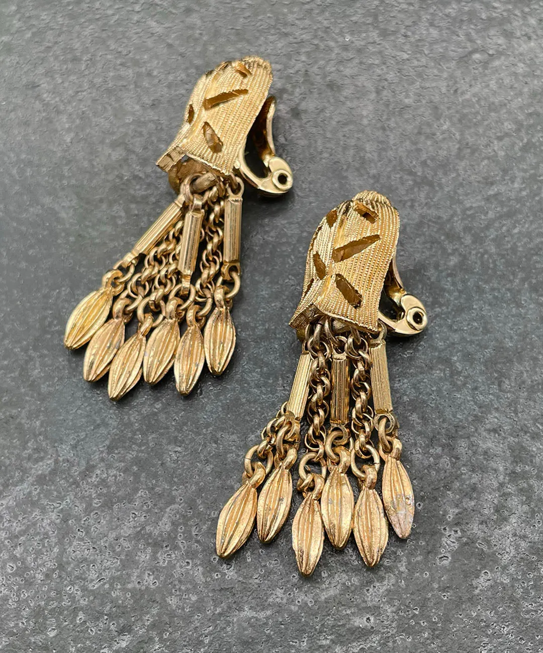 【USA輸入】ヴィンテージ MONET チェーン タッセル イヤリング/Vintage MONET Chain Tassel Clip On Earrings