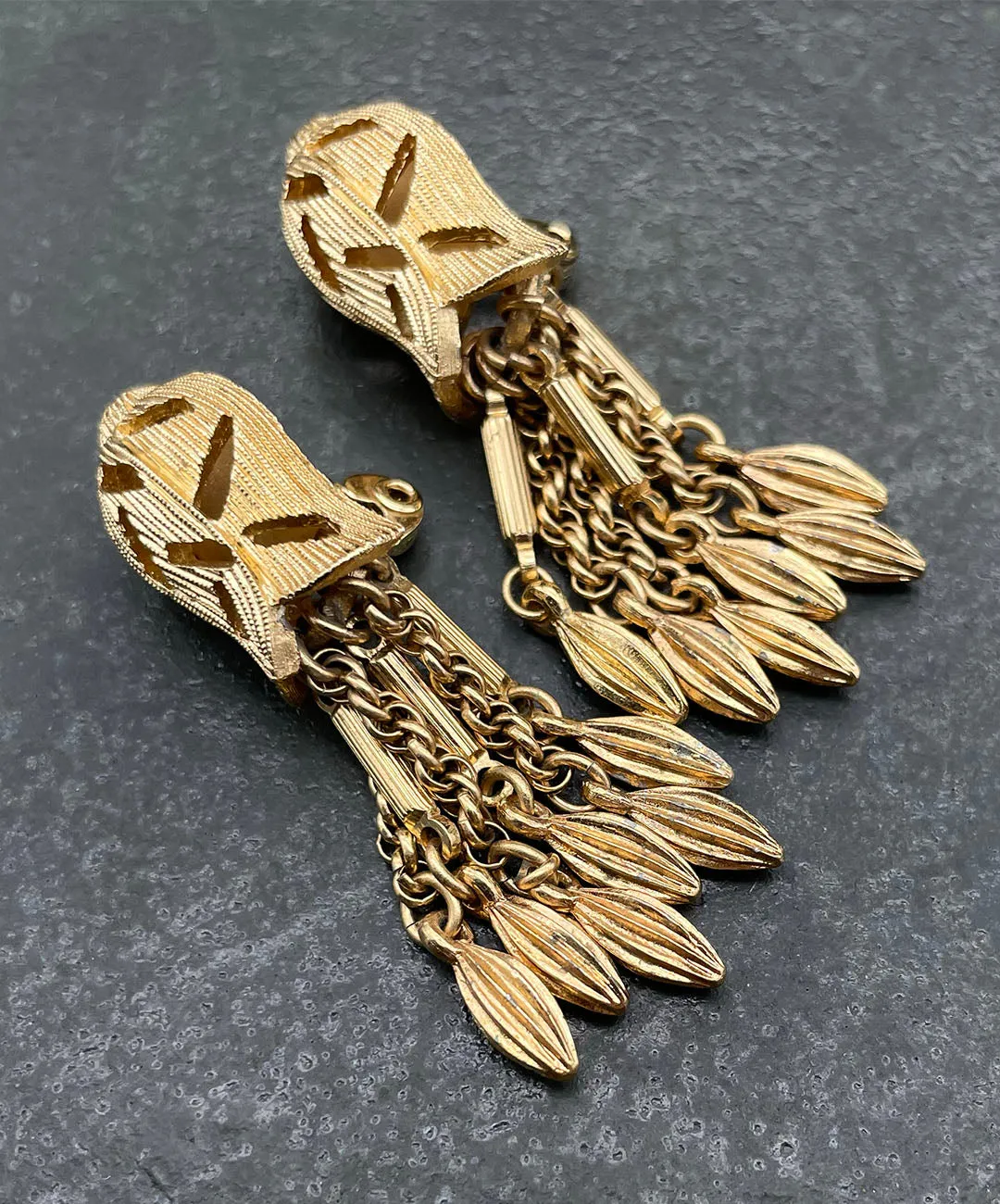 【USA輸入】ヴィンテージ MONET チェーン タッセル イヤリング/Vintage MONET Chain Tassel Clip On Earrings