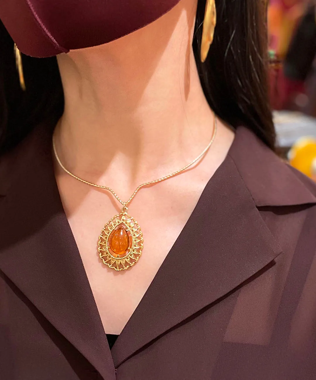 【USA輸入】ヴィンテージ SARAH COV. アンバーカボション オメガ ネックレス/Vintage SARAH COV. Amber Cabochon Omega Necklace